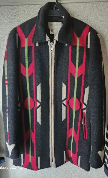 NATIVE JACKETS 기하학 패턴 자켓 L