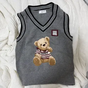 다리치 D 베어 니트 베스트 그레이