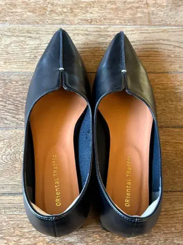 ORiental Traffic 블랙 스틸레토 펌프스