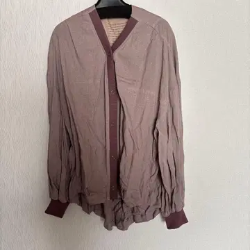 ayane 옅은 팥색 버튼 가디건