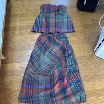 체크 무늬 스커트 셋업 40