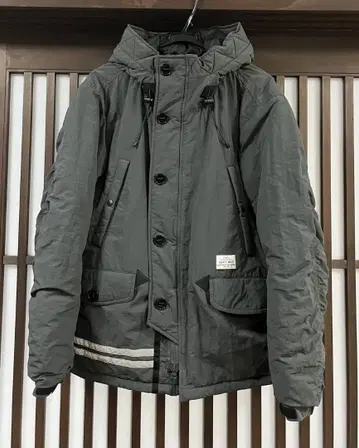 SCHOTT! 그레이 패딩 자켓 L 샷