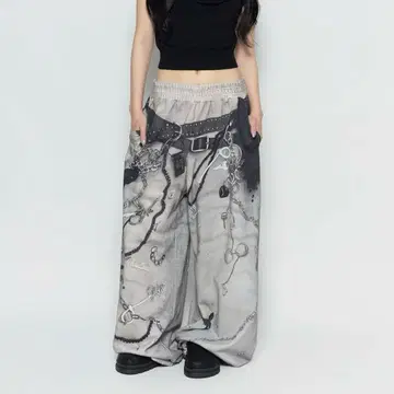 THEREDTHREAD S PRINT SWEAT2 TOYS gray