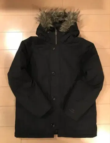 에디 바우어 다운 파카