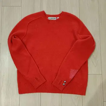 안야 힌드마치 x 유니클로 캐시미어 크루넥 스웨터 L 사이즈