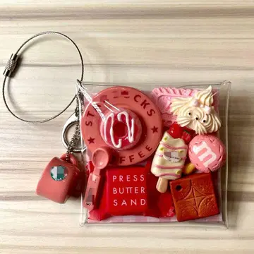 가챠 파우치 핑크 프레스 버터 샌드 카페