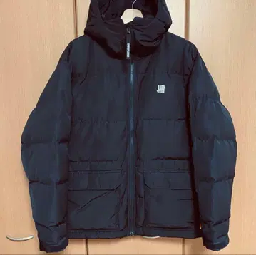 UNDEFEATED PUFF JACKET 블랙 XL