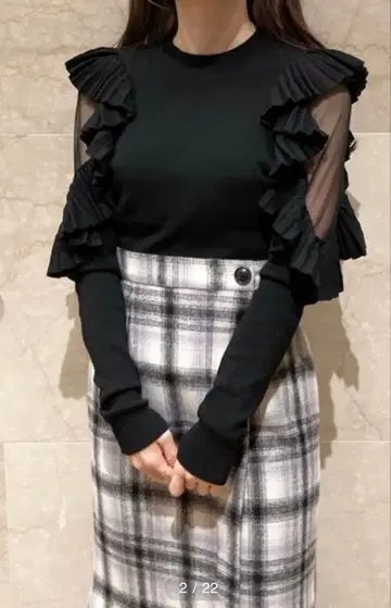 SNIDEL 플리츠프릴 슬리브 니트 풀오버