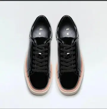 Lucida 루시다 Acrux (Beige) 스퀘어토 통굽 스니커즈