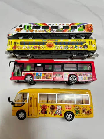 새상품급 호빵맨 미니어처 버스와 기차 세트 4점 유치원 버스 기차 신칸센