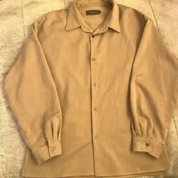 CLEL 베이지 긴팔 셔츠 S 사이즈