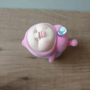 카쿠레모모지리 플로키 피규어 밸런스볼 코비토즈칸