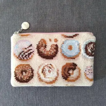 USED LOVERARY BY FEILER 모그모그 도넛