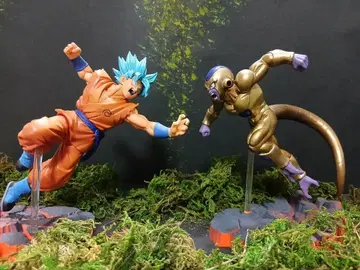 손오공 골든 프리저 피규어 2체 세트 초사이어인 블루 중고