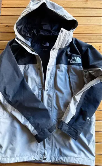 THE NORTH FACE 마운틴 후드티 L 사이즈 그레이/블랙