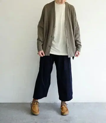 미즈이로 인드 코듀로이 와이드 팬츠