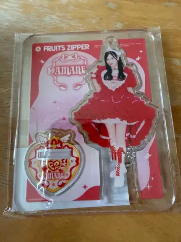 츠키아시 아마네 아크릴 스탠드 하트 의상