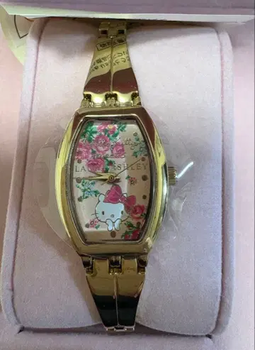 헬로키티 로라 애슐리 손목시계