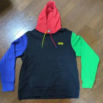 PUMA 크레이지 컬러 후드티