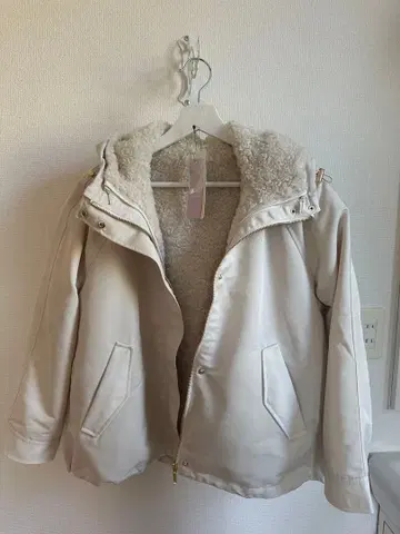 globe 아우터 월드 WORLD M (L도) 화이트 라이너 탈부착