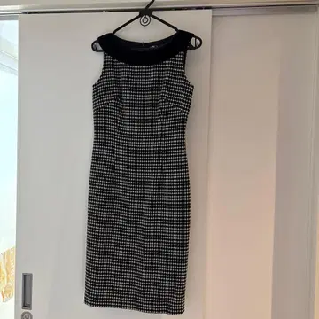 ROPE 슬리브리스 무릎 기장 원피스 7호 2차 모임 크리스마스