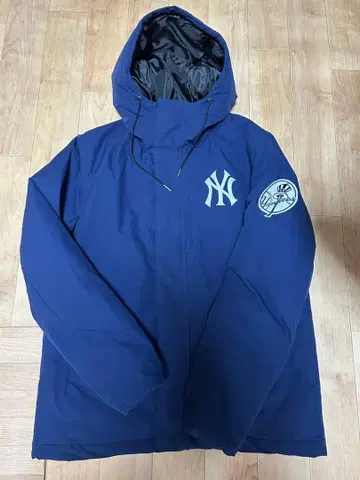 뉴욕 양키스 자켓 M 사이즈 네이비