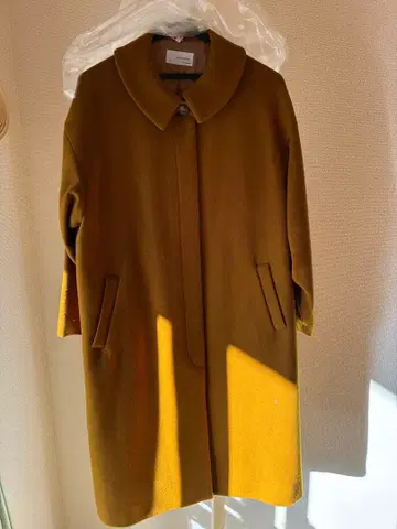 샹브르 드 샤름 울 100% 머스타드 롱 코트