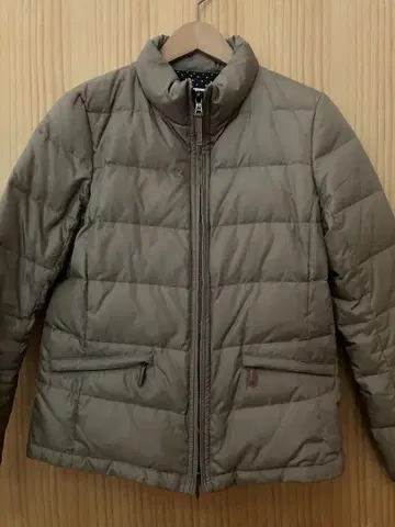 여성용 다운 자켓 사이즈 38 M