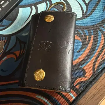 가죽 블랙 키케이스 스타 모티브