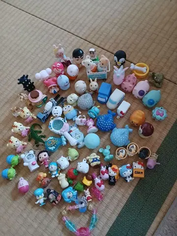 캡슐 토이, 목욕 공 피규어, 잡화 세트 80개