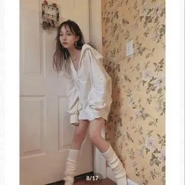 fiction tokyo 하프 집업 로고 자수 빅 맨투맨