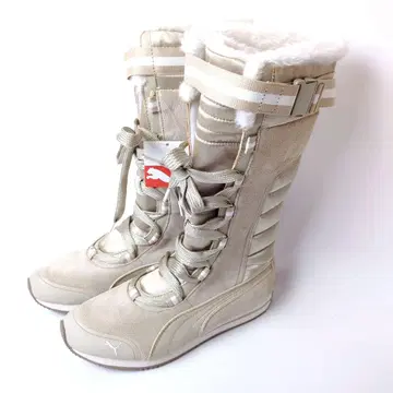 [ 레어 ] PUMA 스니커즈 롱 부츠 보아 23.5 카미 베이지 택