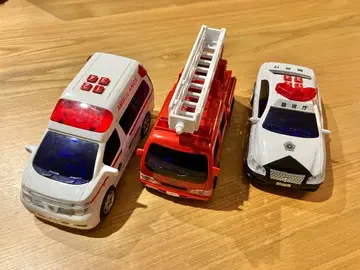 토이코 TOYCO 사운드 구급차, 순찰차, 소방차 세트