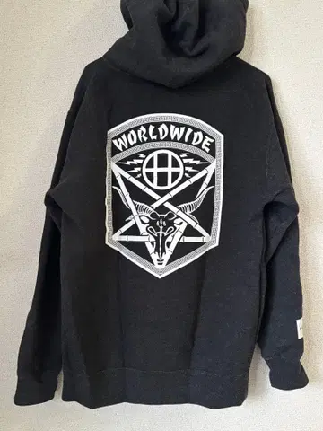 THRASHER WORLDWIDE 후드 부착 맨투맨