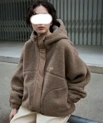 새상품 페니즈 별주 THE FOX 로고 원포인트 자수 보아 자켓