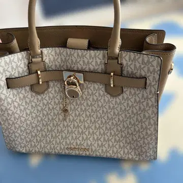 MICHAEL KORS MK 로고 토트백