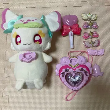 프리큐어 봉제 인형과 하트 액세서리 세트