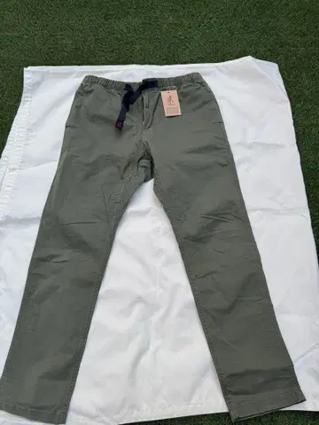 그라미치 NN-PANTS TIGHT FIT 올리브 캐주얼 팬츠 L