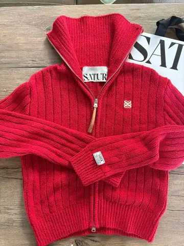 SATUR 세터 집업 니트