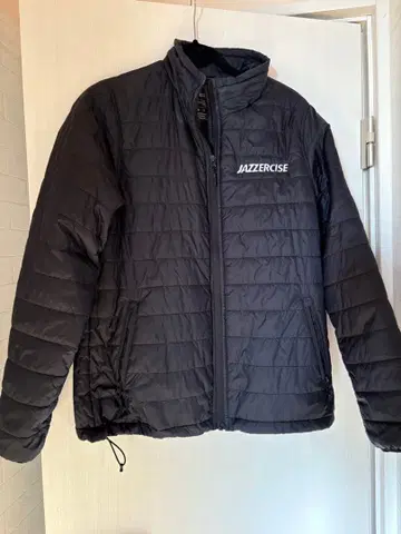 JAZZERCISE 블랙 다운 자켓 M