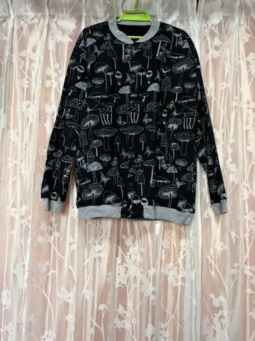 틴트 리버서블 자켓 매쉬룸