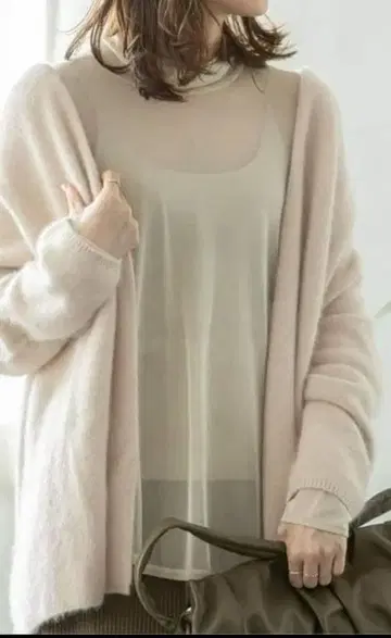 주말 가격 인하 Noble 노블 라쿤 니트 가디건