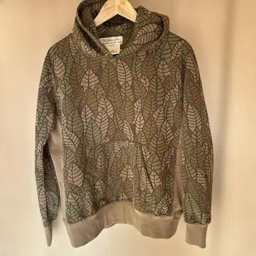 레미레리프 후드티