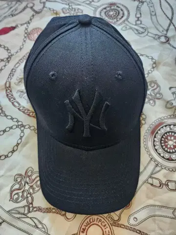 블랙 9FORTY 야구 모자