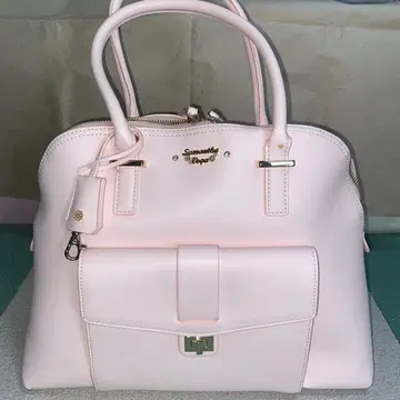 가격 인하 중 사만사 베가 핑크 숄더백 전면 포켓 부착