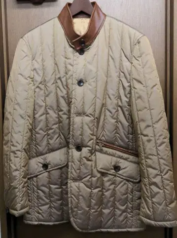 PRIGS 꼼사데모드 퀼팅 자켓 46 가죽 옷깃 거의 미사용