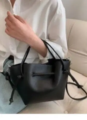 블랙 숄더백 가방 속 파우치 포함