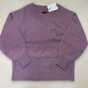 인디비 V넥 모헤어 니트