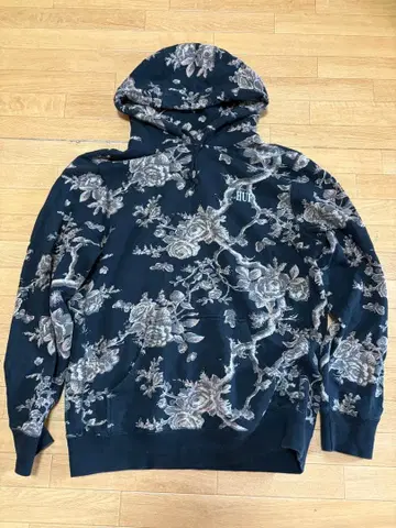 HUF 꽃무늬 후드티 L 사이즈