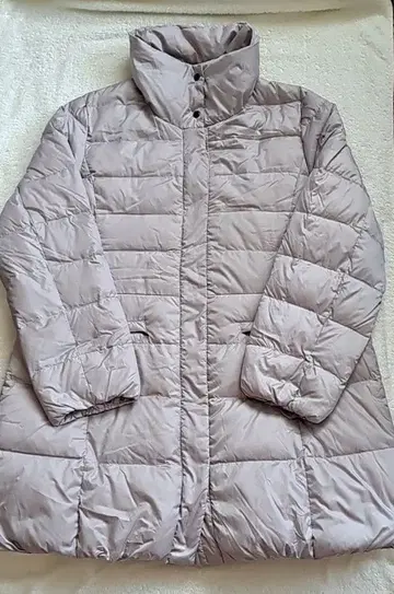 iseear 아이시 다운 자켓 롱 코트 라이트 그레이 L 사이즈